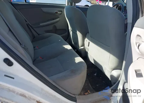 2010 Toyota Corolla Le z USA, uszkodzony, nr VIN 2T1BU4EE6AC518162